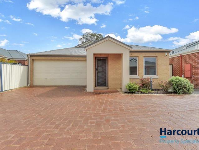 Secure Well Maintained Complex