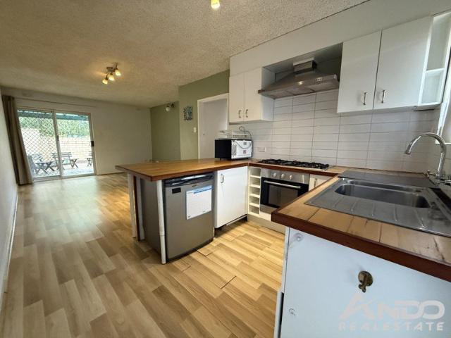 Secure Two Bedroom Apartment in a Prime City Fringe Location with Gated Parking