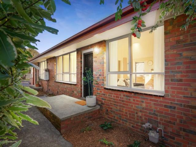 Secure Your Place in the Heart of Frankston