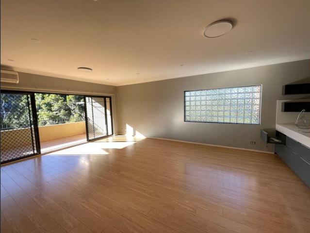 Security top floor North facing 3 bedroom apartment offering convenience and lifestyle