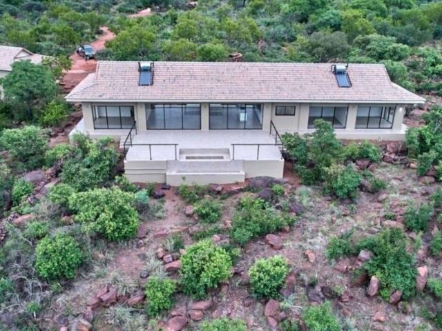 Security estate home to rent in Ellisras Lephalale