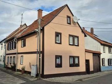 Sechs Zimmer und kein bisschen langweilig – Zuhause für Macher & Möbler
