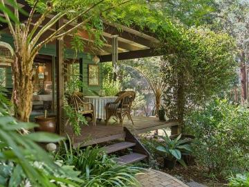 Secluded 12.38ha Lifestyle Adjoining Bongil Bongil National Park