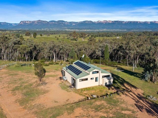 SECLUDED ECO LIFESTYLE DREAM