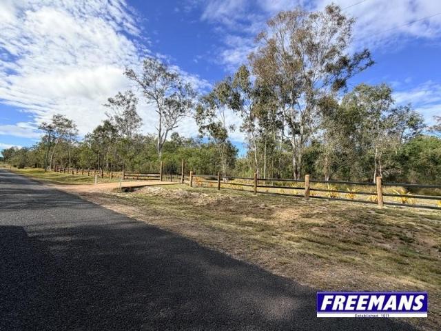 Secluded fully fenced 5 acres