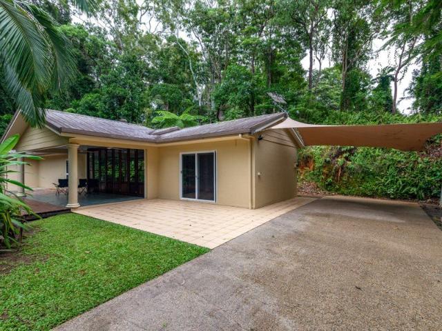 SECLUDED HOME â TRANQUIL OUTLOOK