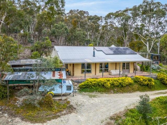 Secluded Mud Brick Retreat in Steiglitz Artistry & Nature on 11.24 Hectares