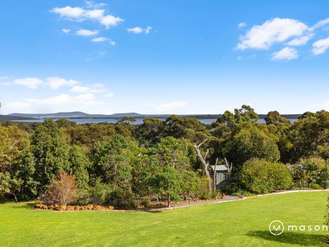 Secluded Rural Lifestyle with Great Views