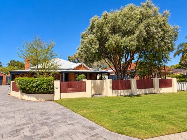 Secluded Sanctuary in The Cloisters: 813m2, Powered Workshop & Bushland Views