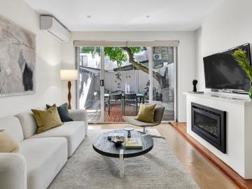 Secluded Sanctuary of Style in Peaceful Leafy Precinct