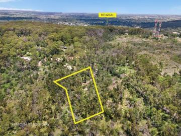 Seclusion, Scale & Sweeping Views A Rare Blank Canvas
