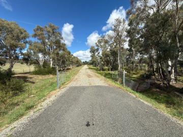 Sutton, Yass Valley, Yass Valley, Victoria