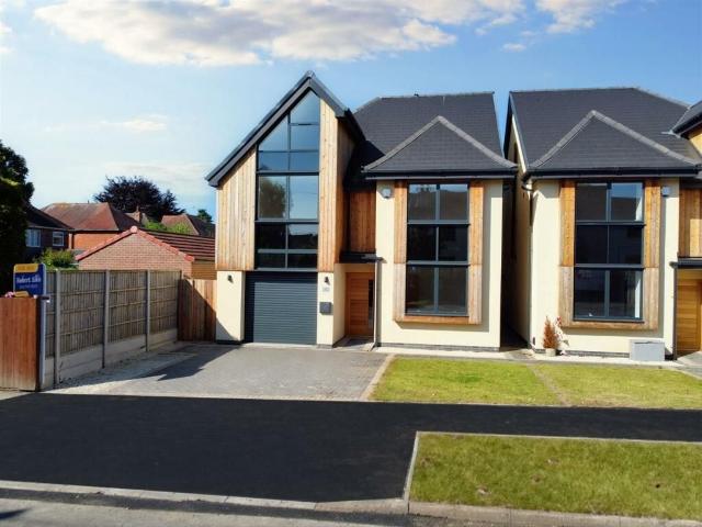 Second Avenue, Risley, Derbyshire DE72, 6 bed detached house to rent, £2,800 pcm | PrimeLocation