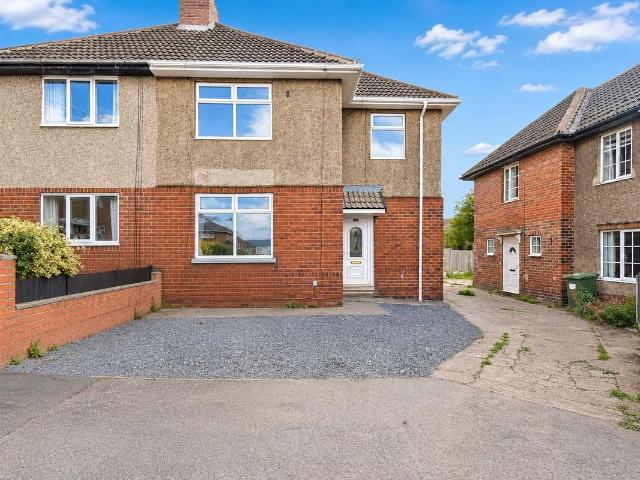 Second Avenue, Upton, Pontefract WF9, 4 bed semi detached house to rent, £975 pcm | PrimeLocation