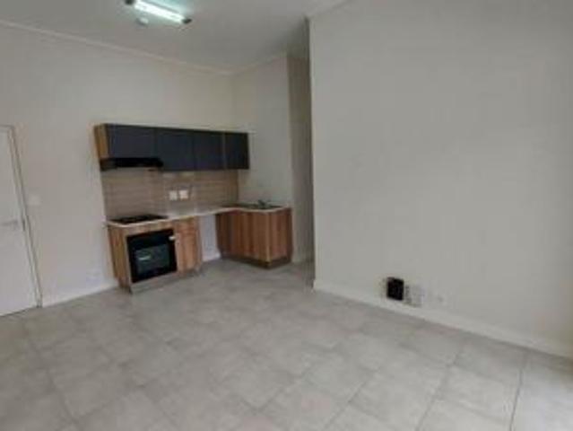 second floor 1 bedroom 1 bathroom @g.