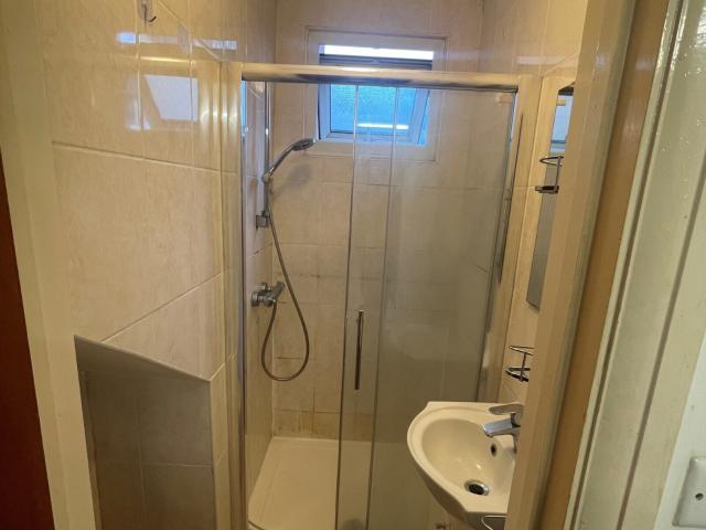 Second Floor Studio Flat, Wealdstone, HA3