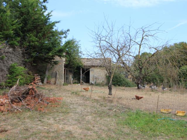 SECONDIGNÉ SUR BELLE, 23 KM DE NIORT, MAISON À RÉNOVER