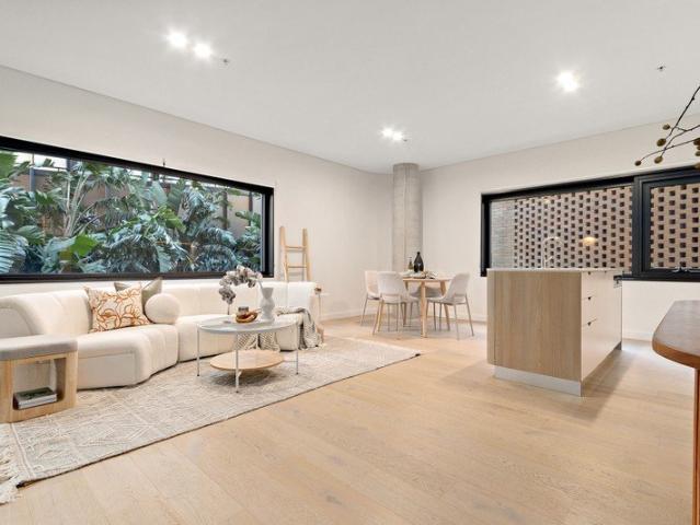 Secret Garden Sanctuary Inspired Designer Apartment in the Heart of the East End