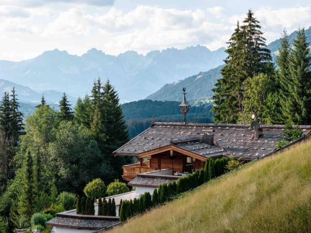 Secret Estate