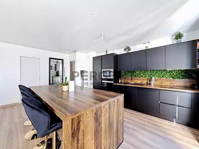 Sedan 08200 Achat / Vente appartement 5 pièces t5 au dernier étage