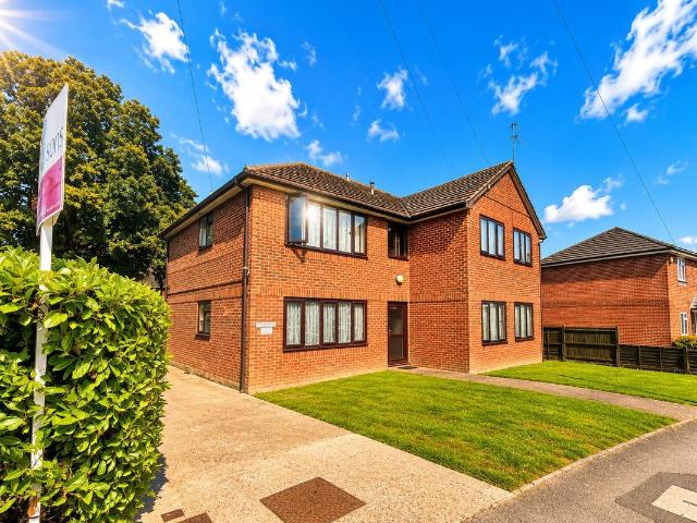 Sedgwick Road, Eastleigh SO50, 1 bed flat to rent, £1,050 pcm | PrimeLocation