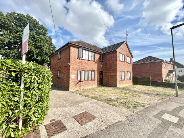 Sedgwick Road, Eastleigh SO50, 1 bed flat to rent, £1,050 pcm | PrimeLocation
