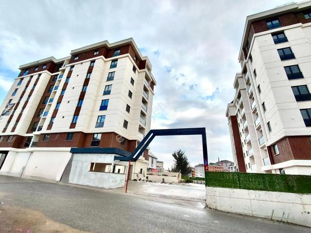 Seeworld İnci Bahçe Evleri 2+1 K.mutfak Balkonlu 0 Şerefiyeli Satılık Sultanbeyli