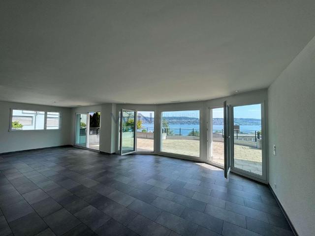 See gegenüber, 65 m² Terrasse und Sauna