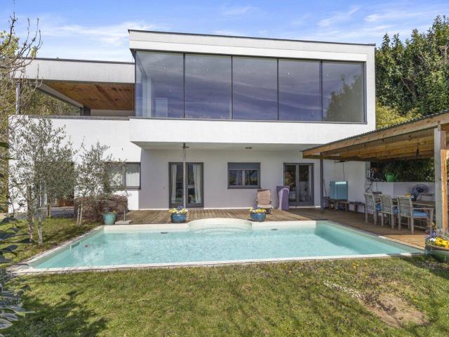 SEE.VILLA.DESIGN. DURCHDACHTE ELEGANZ AM WÖRTHERSEE