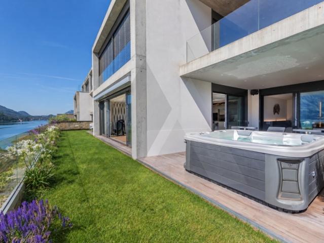 SEEBLICK, PRIVATER WELLNESSBEREICH UND GEMEINSCHAFTLICHES HALLENBAD