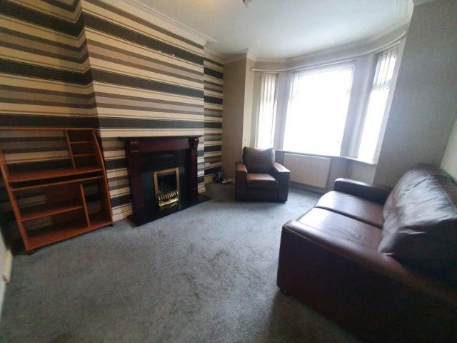 Seedley Park Road, Salford M6 3 bed terraced house to rent £1,295 pcm £299 pw