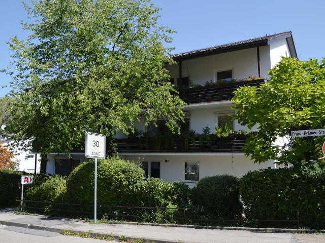 Seefeld Großzügige 3,5 Zimmer Wohnung mit Balkon in zentraler, innerörtlicher Lage