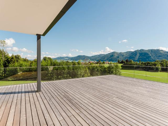 Seeglanz & Sonnenstrahlen! Wohn t raum am türkisblauen Attersee