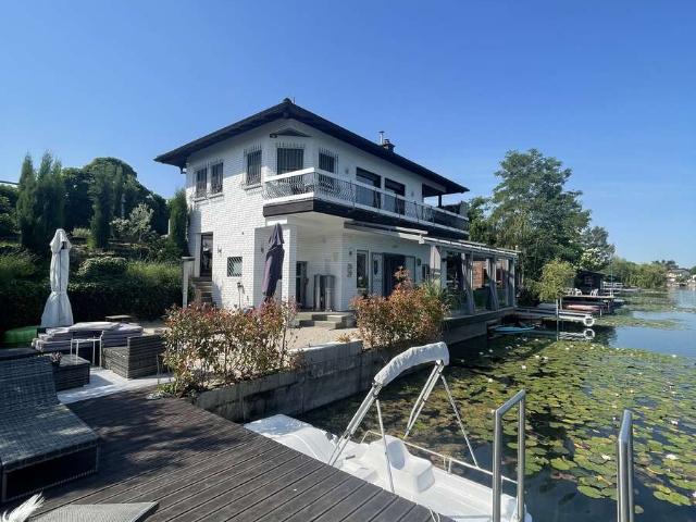 Seehaus an der Blauen Adria in Altrip grundsaniert, zu verkaufen