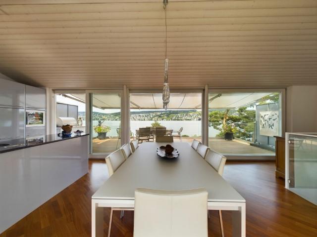 Seejuwel am Zürichsee Haus in Thalwil