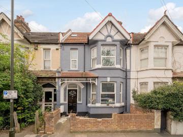 Seely Road, Tooting, London SW17, 3 bed flat to rent, £5,200 pcm | PrimeLocation