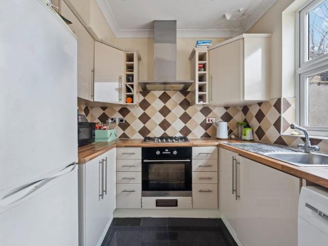 Seely Road, Tooting SW17, 4 bed end terrace house to rent, £3,500 pcm | PrimeLocation