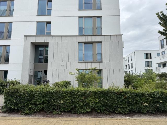 Seenähe Barrierefreie Luxus Wohnung mit Gartennutzung + Optional Garagenstellplatz