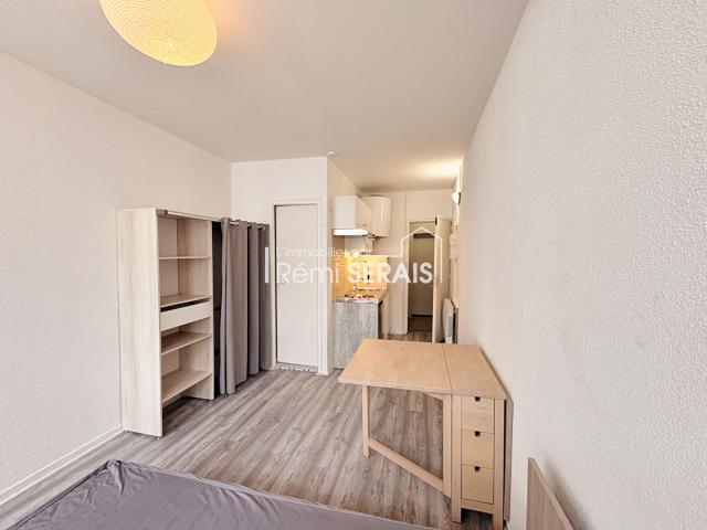 SEES STUDIO MEUBLE EN COEUR DE VILLE