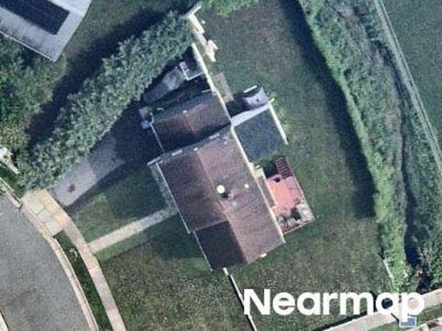 Sefton Cir