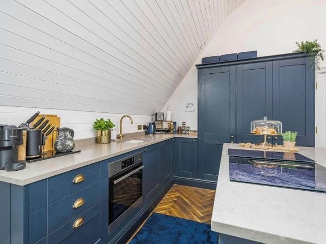 Sefton, L22 3AB, United Kingdom | 2 bed apartment for rent #134156433 | Rentberry