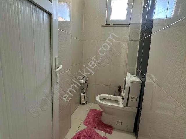 Sefaköy Merkez De Yatırımlık 3+1 42 M2 Hisseli Kupon Daire