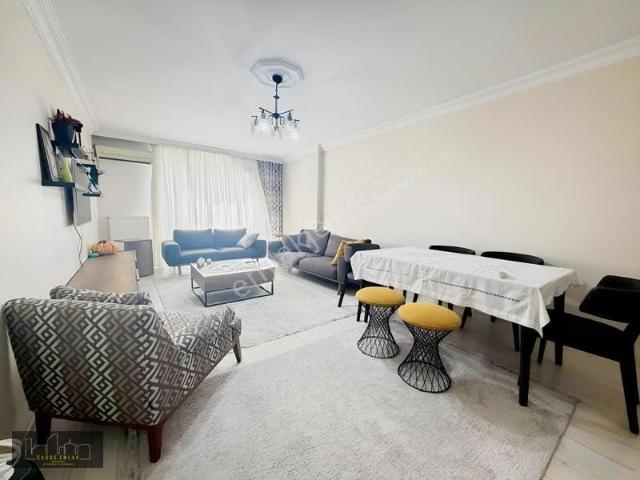 Sefaköy Merkez'de Katılıma Uygun 3+1 Daire 125m²