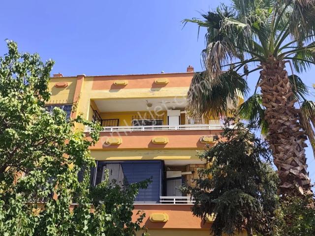 Sefaköy’de Full Eşyalı Kiralık Daire 3+1