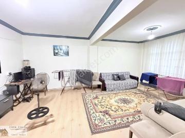 Sefaköy İnönü Mah Kiralık 2 + 1 Düz Giriş