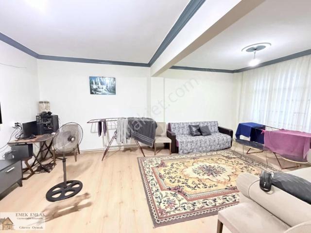 Sefaköy İnönü Mah Kiralık 2 + 1 Düz Giriş