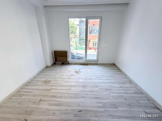 Sefaköy İnönü mahallesi kiralık 1 + 1 sıfır