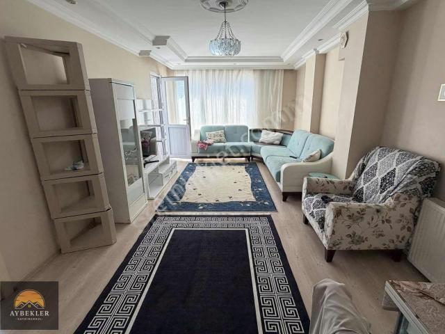 Sefaköy İnönü'de 2+1 Krediye Uygun Balkonlu Ara Kat