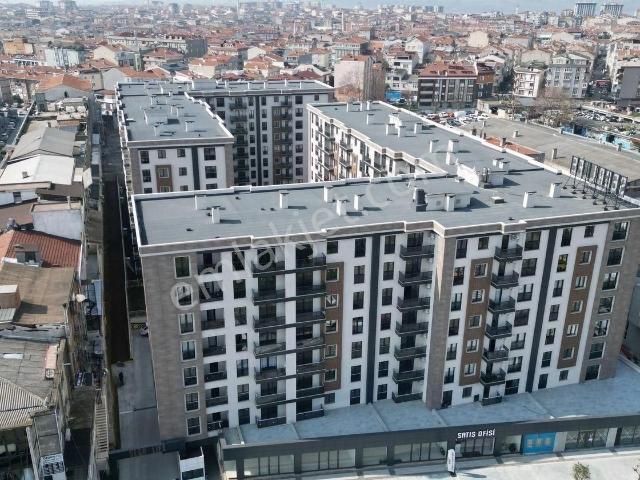 Sefaköy Sega Life Projesinde Peyzaj Cephe Kiralık 1+1 Daire