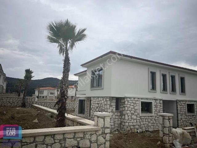 Seferıhısarda Doğanın İçinde Satılık Villa